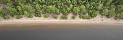 Avoin hirkkaranta ilmakuvana